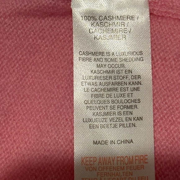 Crush. Raja Pink zip- front hoodie cashmere cardigan sweater - size medium (3) - Picture 9 of 11